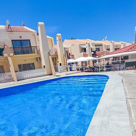 Mareverde With Pools And Bar - Fanabe 아파트 *