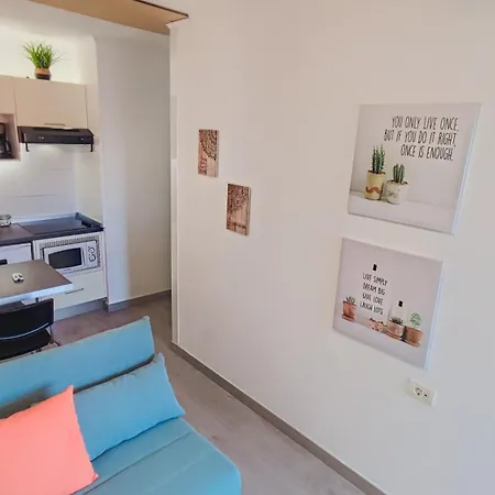 Mareverde With Pools And Bar - Fanabe