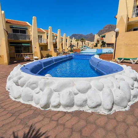 아파트 Mareverde With Pools And Bar - Fanabe